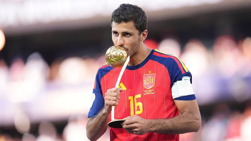 who is the golden ball winner in 2026